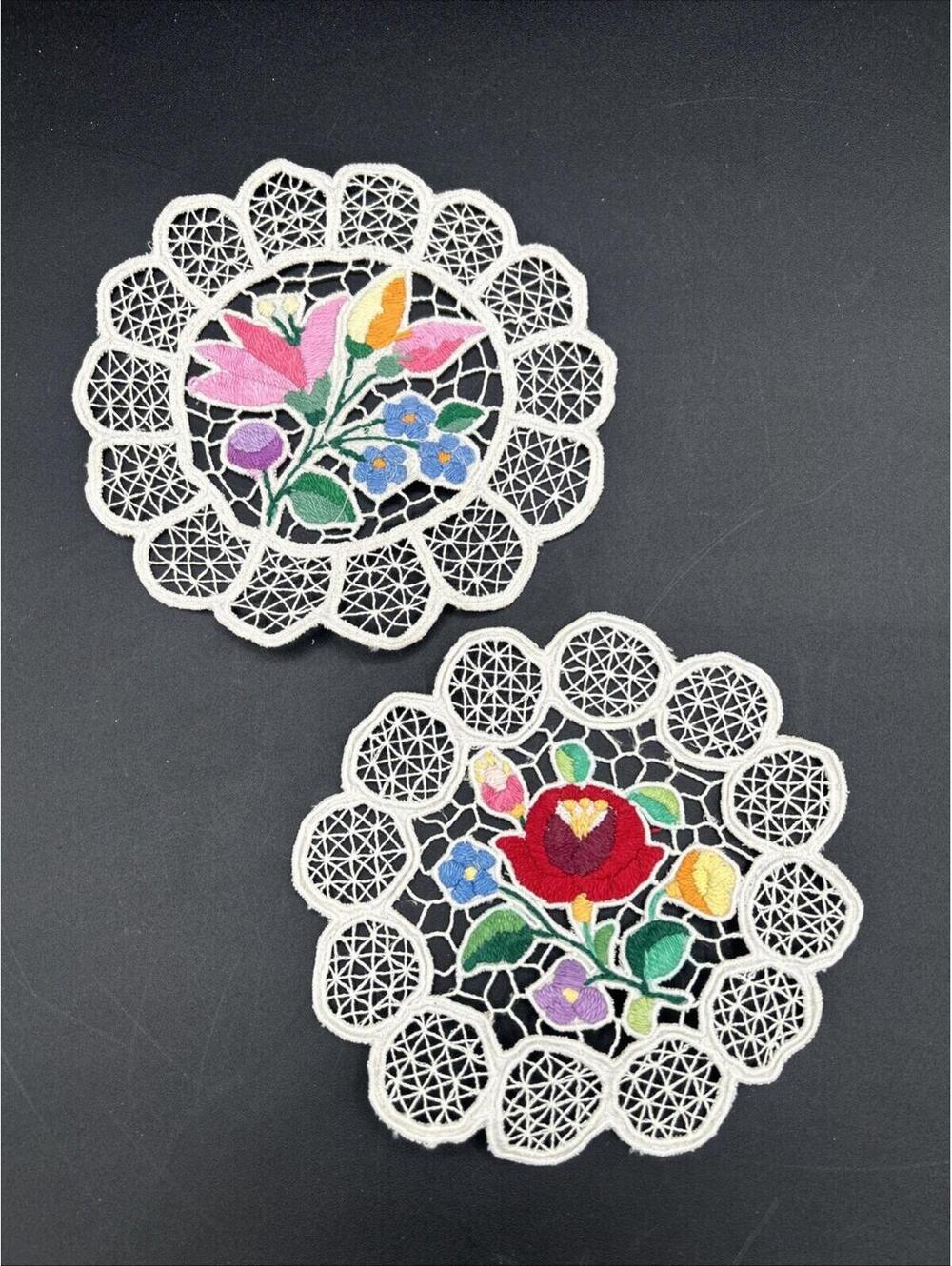 Hungarian Embroidered Doily Lace 2 Pieces Kalocsai Floral